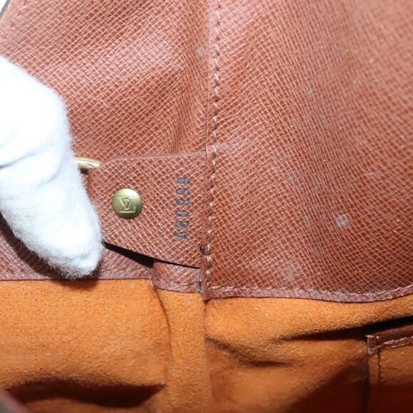 LOUIS VUITTON Monogram Musette Shoulder Bag M51256 LV Auth 132413 - Picture 11 of 16